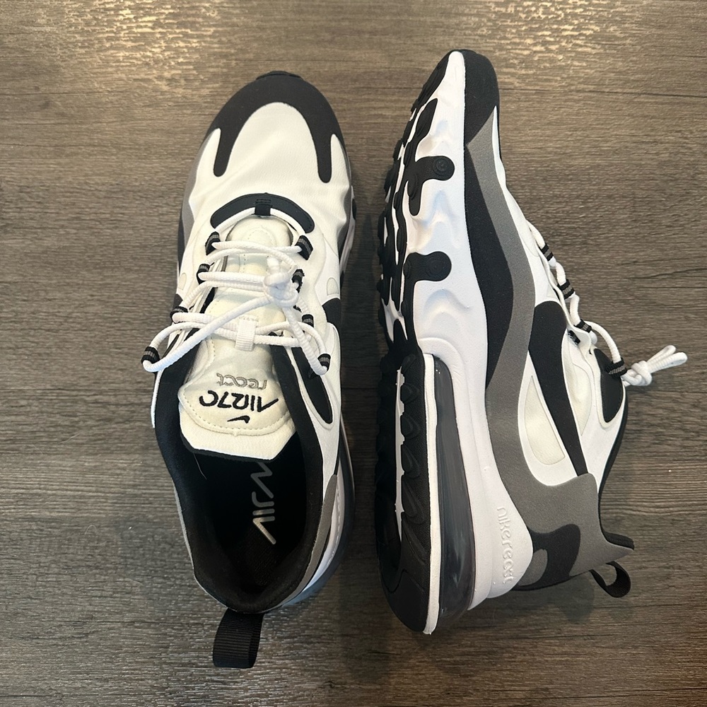 Nike Men’s ‘Air Max 270 React’ Sneaker